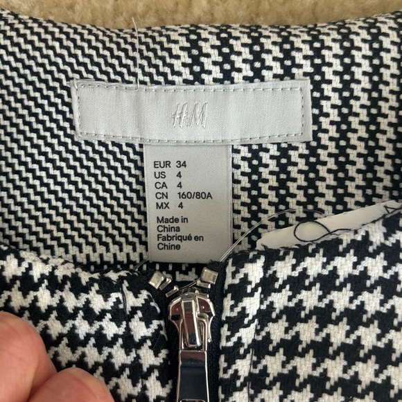 H&M Structured Jacket - Picture 2 of 5